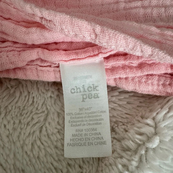 Set of 2 Chick Pea Swaddles - Picture 3 of 3